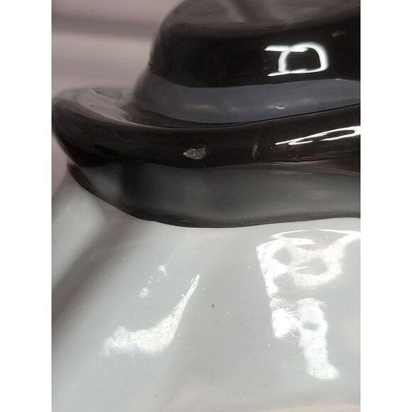 Warner Brothers Studio Bugs Bunny NEW YORK Musical Cookie Jar - Picture 5 of 11